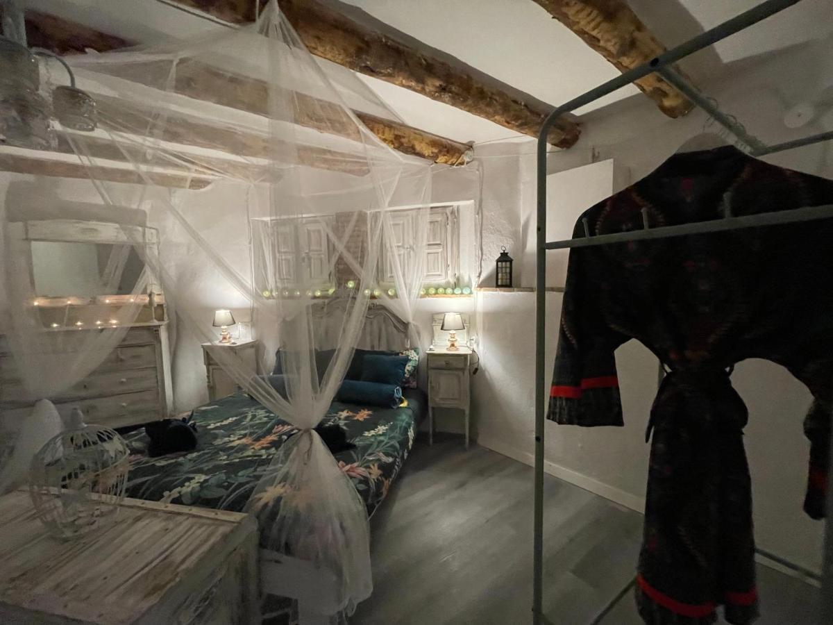Appartement El Secret De La Llegenda El Drac à Vilaverd Extérieur photo